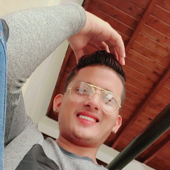 ElvisTorrealba_'s tweet photo. #NuevaFotoDePerfil https://t.co/aJdUnvLBeh