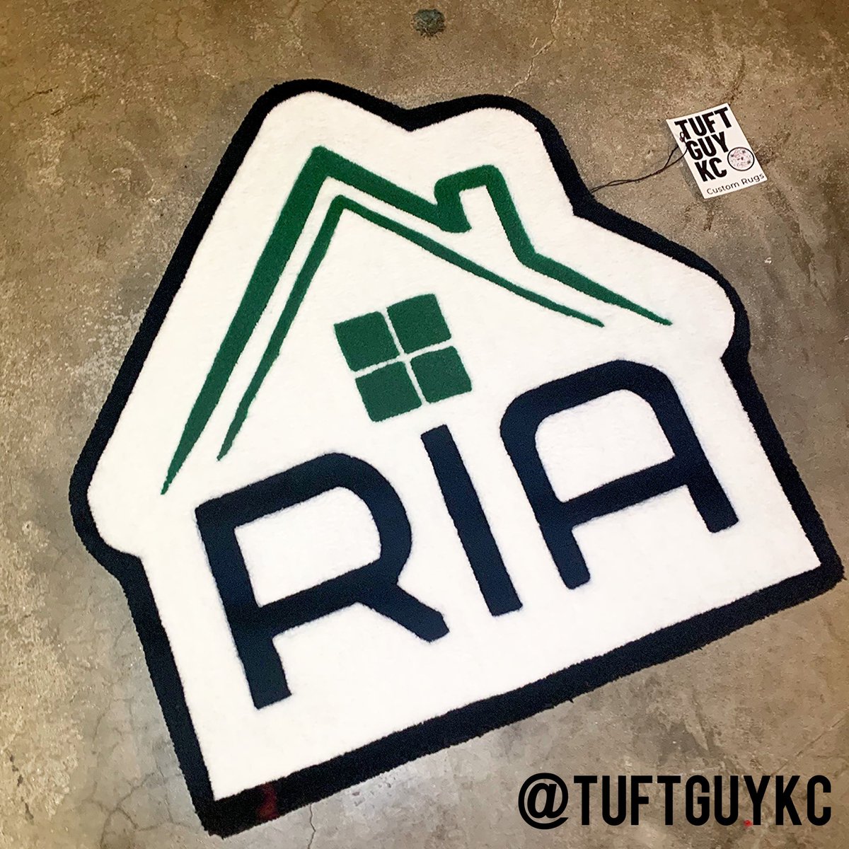 Tuft Guy KC tweet media