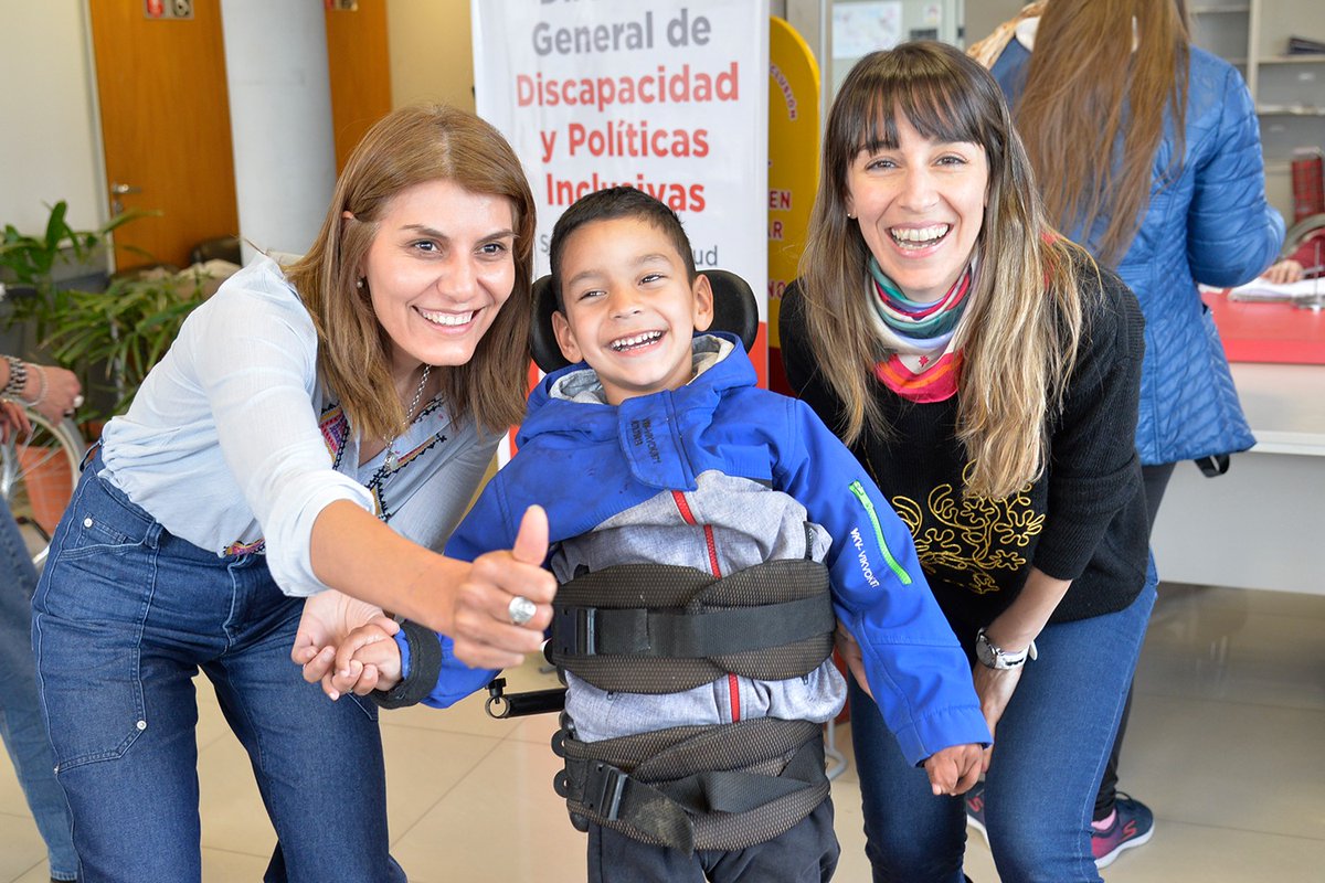 MunicipioTigre's tweet photo. En un emotivo acto, nos reunimos en el Centro de Rehabilitación Frida Kahlo para acompañar a niños y niñas en la entrega de elementos ortopédicos en pos de mejorar su calidad de vida. 🫶
#TigreEsMiVida https://t.co/wIiSBvLM13