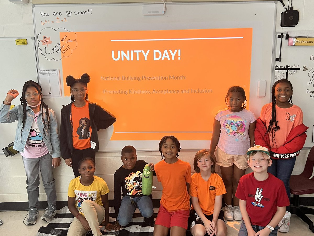 m_rush4's tweet photo. United against bullying 🧡 #BullyingPreventionMonth #NPES @DrJanetWright https://t.co/csF5O60jQh