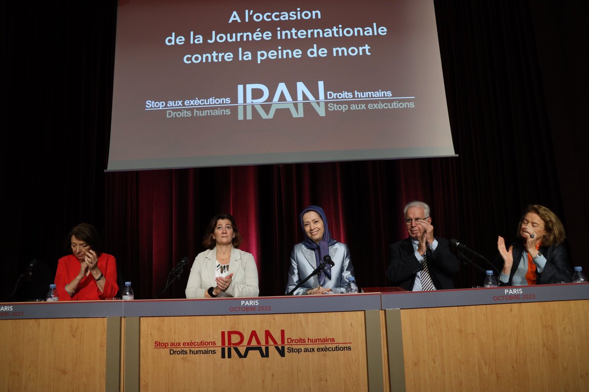 Maryam_Rajavi_P's tweet photo. کنفرانس در پاریس به‌مناسبت روز جهانی علیه #اعدام
سیاست صحیح، ایستادگی در برابر رژیم اعدام، تروریسم و جنگ‌افروزی ا‌ست 
#نه_به_اعدام https://t.co/wJPArLFMRl