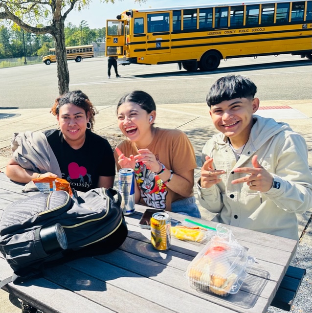 Today was ALL about the MIGHTY MIGHTY Seniors! They learned so much at the Udvar- Hazy Museum in Chantilly &amp; enjoyed spending time with their friends. What wonderful memories we made! 🎉🥹✨