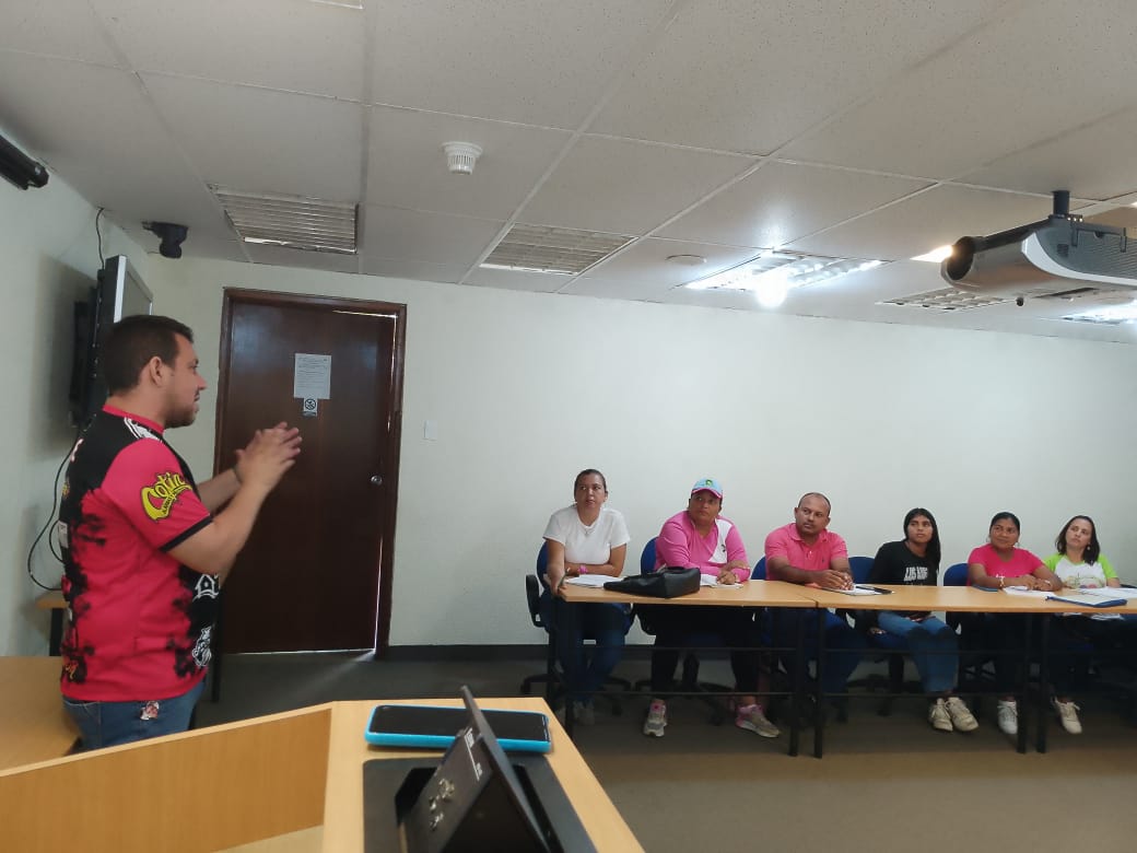 #11Oct. En las instalaciones de Fundacite Guanare, la Coordinación de Comunidades y Proyectos Socio-Productivos, socializaron acerca de la conformacion y Registros de la Brigadas Escolares Mi Conuco Escolar "Carlos Lanz Rodriguez " con el Equipo de PTMS y Comunidades Educativas.