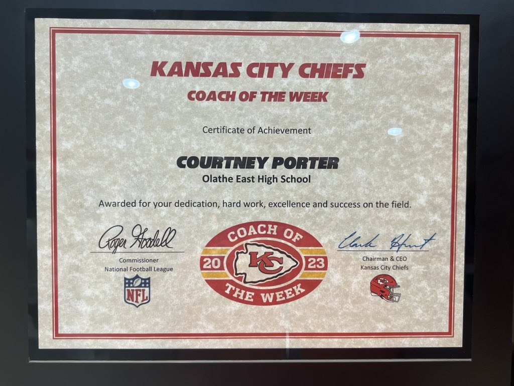 Congratulations Coach Porter on being named the NFL &amp; Chiefs Coach of the Week.  Thank you Gary Spani for presenting the award!!  Hawk Proud!!  <a href="/OEHawksFootball/">Olathe East Football</a> <a href="/OlatheEastHawks/">Olathe East High School</a>