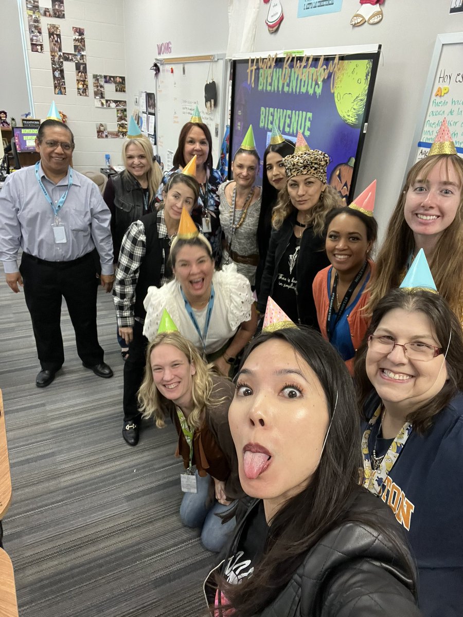Profe_Wong's tweet photo. Celebrated Prof. Carrasco & Prof. Willey’s early birthday @ our LOTE Dept. Meeting!🥳🎉🎂
Thank you, Sr. Flores for German cake & Marcano for red velvet cake! DELICIOUS!🐾
Gracias, Okere for sharing your slides!
@PaetowHS #katyisdlote #phslote @Mrs_Pamela_Long #hocospiritweek https://t.co/G4RabAzWL7