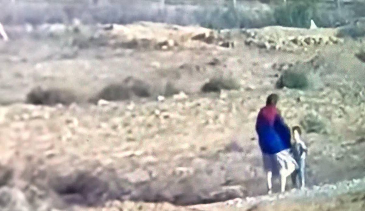 Asmaab_93's tweet photo. Hamas just released free an Israeli woman and her two children!
These pictures show the lies of the occupying Zionist entity and its false claims against the Hamas movement
Where prisoners are treated in a very humane manner 
#Expose_The_Truth https://t.co/Hi8jVnhHin