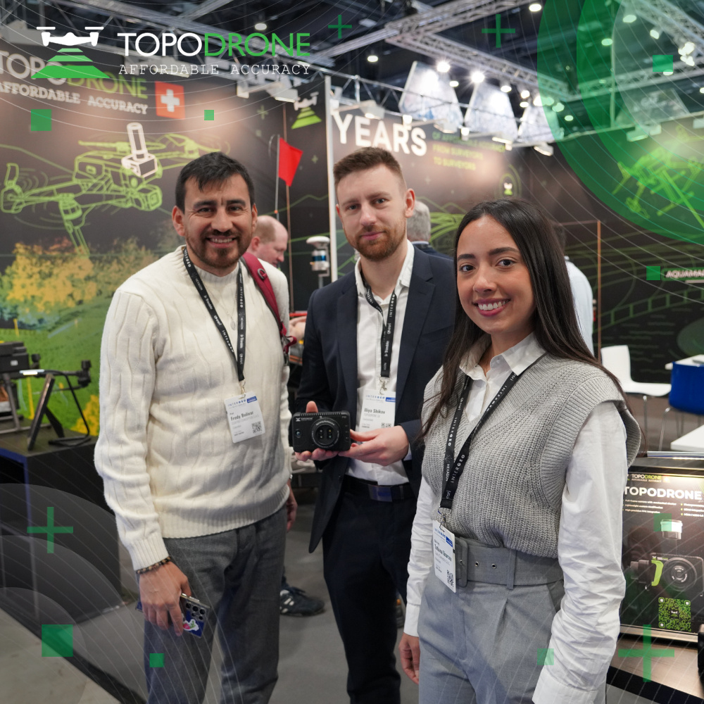 topodrone's tweet photo. ❗️ SECOND DAY OF INTERGEO 2023!

👍 And even more exhibitors at our booth, workshops and presentations, communication and smiles! https://t.co/cVxSTctAwb