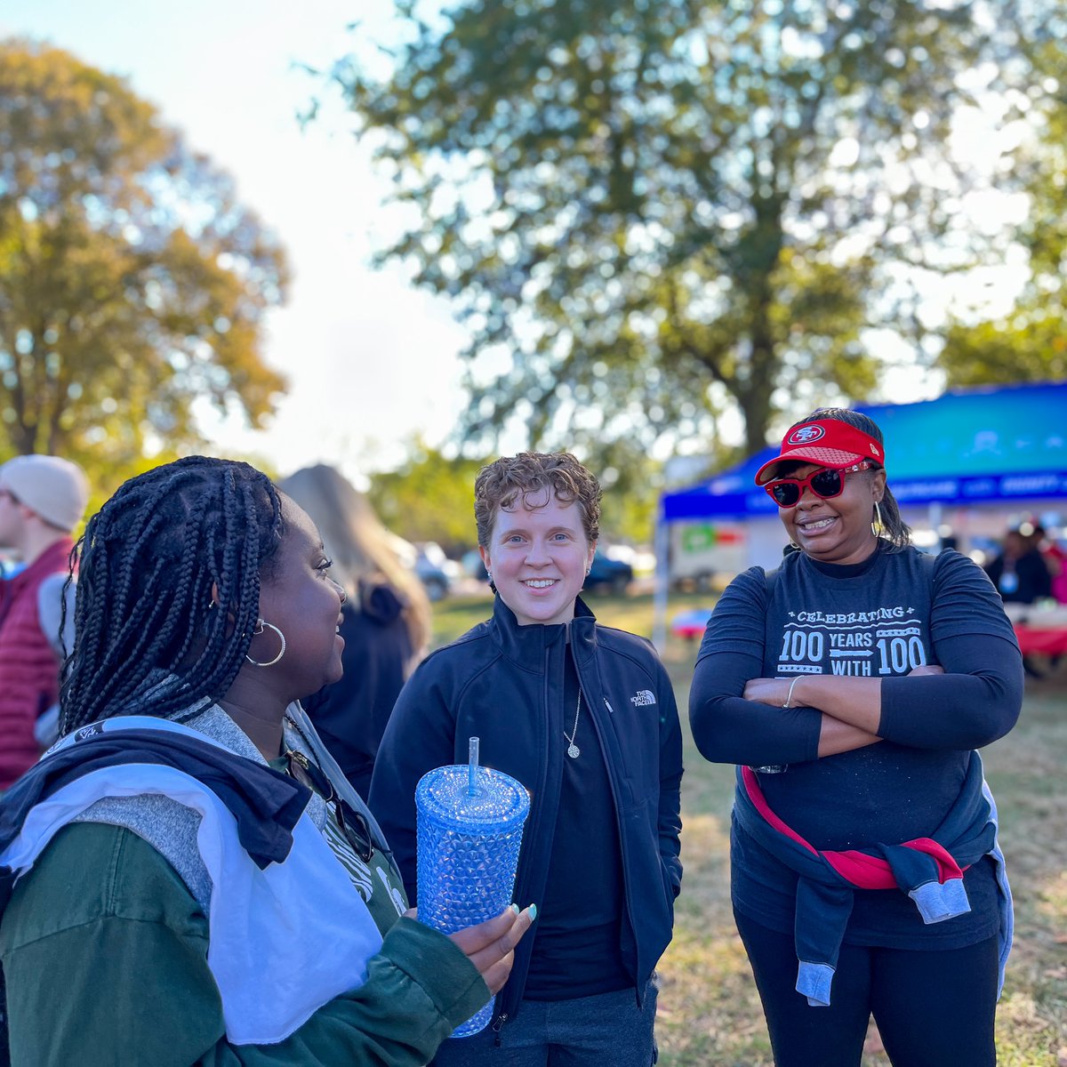 BassBerrySims's tweet photo. Last weekend, we proudly joined hundreds of others at the 32nd Annual Nashville CARES AIDS Walk to support @nashvillecares in its mission to end the HIV/AIDS epidemic in Middle Tennessee. Bass, Berry &amp; Sims was honored to be the top corporate fundraiser of the event. #AIDSWalk https://t.co/wU33GfpzMV