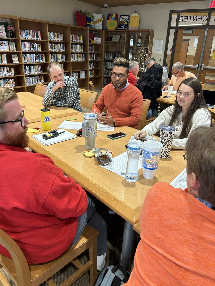 WC_Commanders's tweet photo. Great staff-led discussions centered on processes and improvement! Proud of our teachers and teacher leaders! #WCPride #CommandersRise https://t.co/3pYmX4OiJj