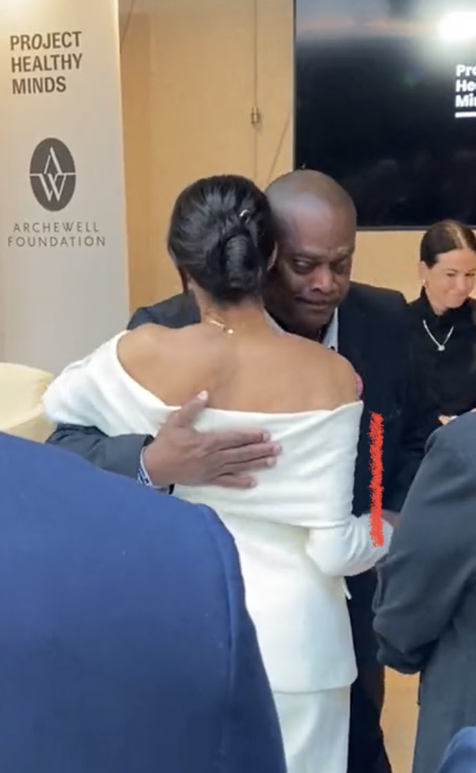 Righteousness71's tweet photo. @TheMereDish Parent from the #60Minute interview who attended #ArchewellParentsSummit in New York…

#MentalHealthDay2023 https://t.co/iOO87iyqpX