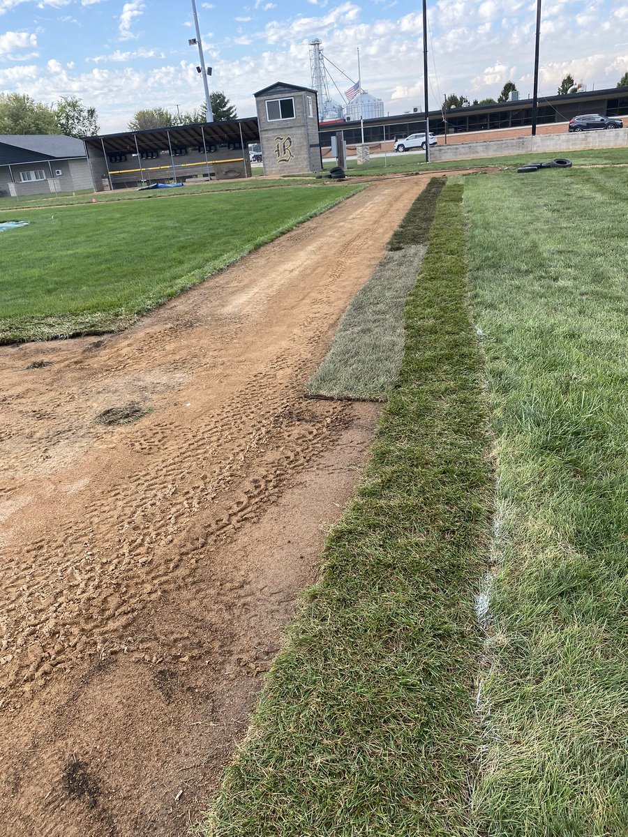 ebfbaseball's tweet image. No major renovations this fall, but we laid about 1800 sq ft of sod to bring our diamond close to MLB specs. Also drilled in several hundred pounds of grass seed in the outfield last month to improve thin OF turf.