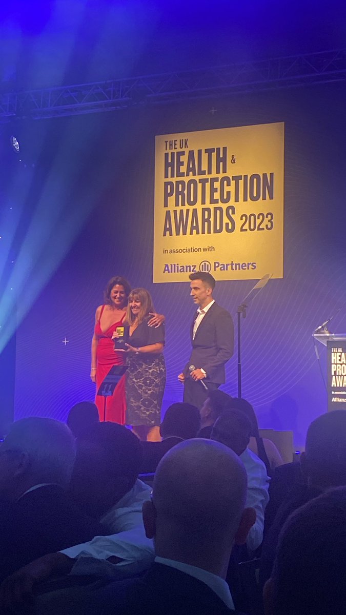 HandPnews's tweet photo. Judges praised them for showing how it was improving service for advisers, and recognised it's clear leading role in driving change.
Sponsored by @HCAHospitalsUK, Congratulations to our Provider of the Year: @ZurichInsUK!
#HandPAwards https://t.co/AcwmvRX2L1