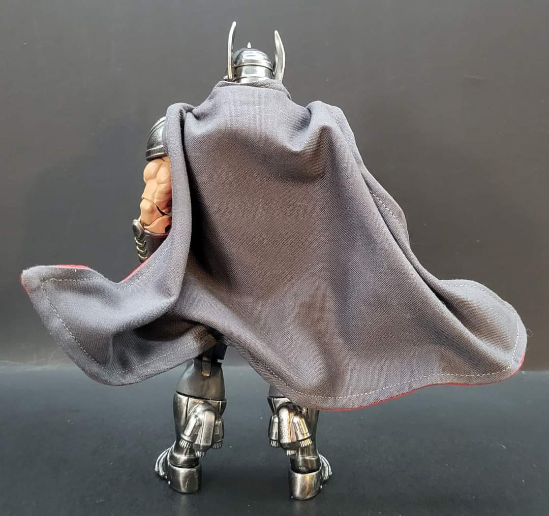 CollectorExpres's tweet photo. This is a custom of an original character that I designed way back in high school.
#customactionfigures #thisweekincustoms #marvellegends #custommarvellegends https://t.co/P2XT5uJQHN