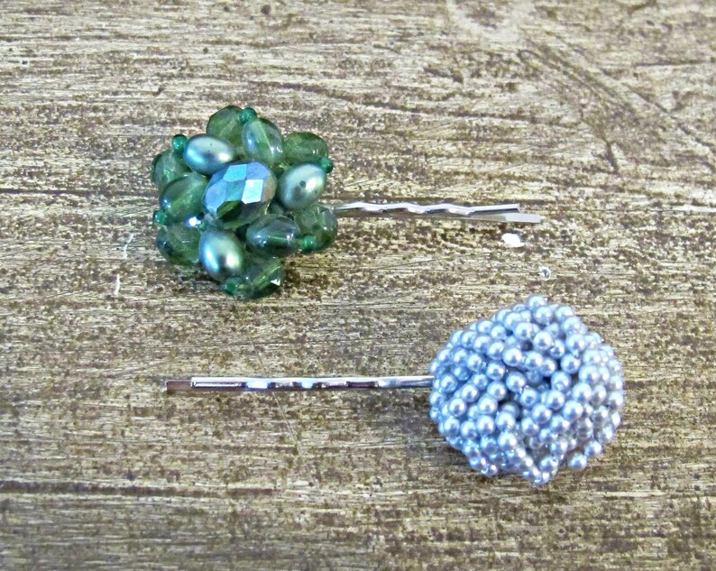 dspdavey's tweet image. Perfect for a little touch of glam to your up do!
Shop hair accessories: dspdavey.etsy.com/listing/918027…
facebook.com/TwoCheekyMonke…

#20sstyle #flapperstyle #gatsbystyle #hairaccessories #hairclips #barrettes #vintagestyle #upcycledaccessories