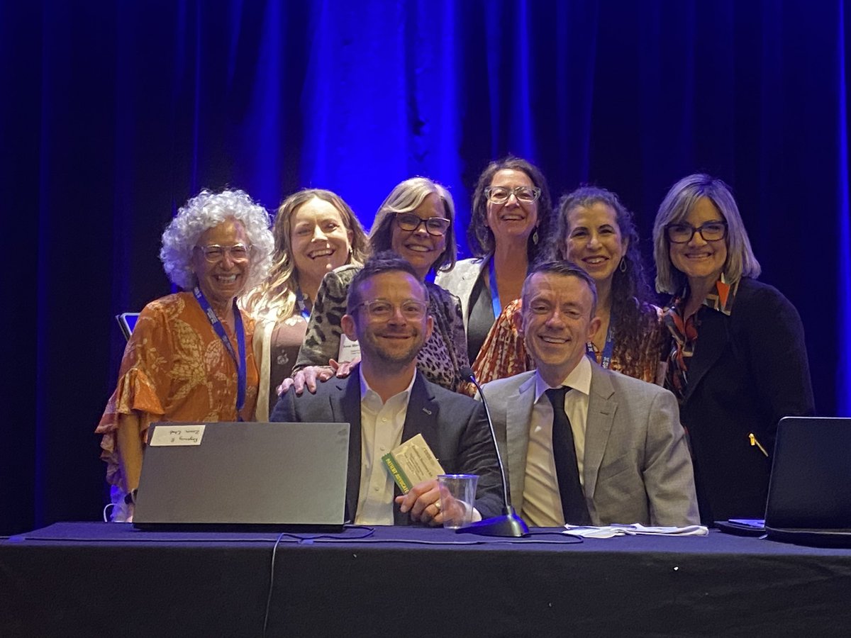 ARosen380's tweet image. Pretty impressive group of patient advocates here at the @SWOG Digital Engagement Committee with the AMAZING @marklewismd When we all collaborate the impact is HUGE! #SWOGonc @chemobrainfog @barbarasegarra @LauraEsfeller @Jso7151 #clinicaltrials #collaboration