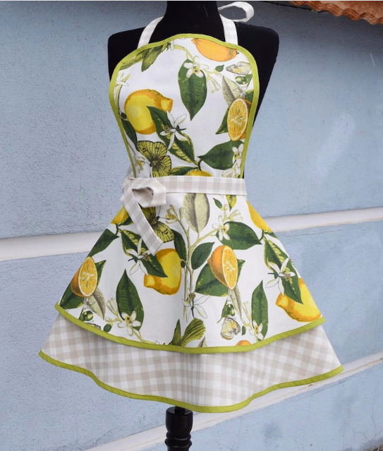 ShianaCraft's tweet photo. Almost sold!
https://t.co/Yiotefrfuy
#etsyfinds #etsygifts #lemon #apron #fruits #green #elevenseshour #earlybiz #craftbizparty #handmadegifts #kitchen #crafthour #holiday #homemade #lemonapron #gifts #etsysale #etsy #handmade #holidaygifts #kitchen #Cooking #crafthour #sale https://t.co/vPm6Kogatq