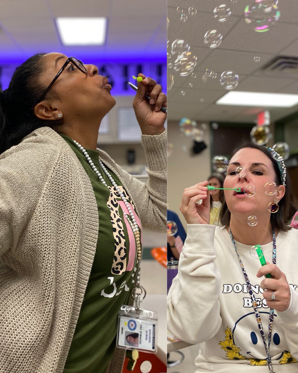 HumbleISD_ESE's tweet image. At ESE, we start our staff meeting with mindful moments. For today’s deep breathing, we blew bubbles! 🫧 😊🫧😊🫧#eseSOAR #BubblesAreFun