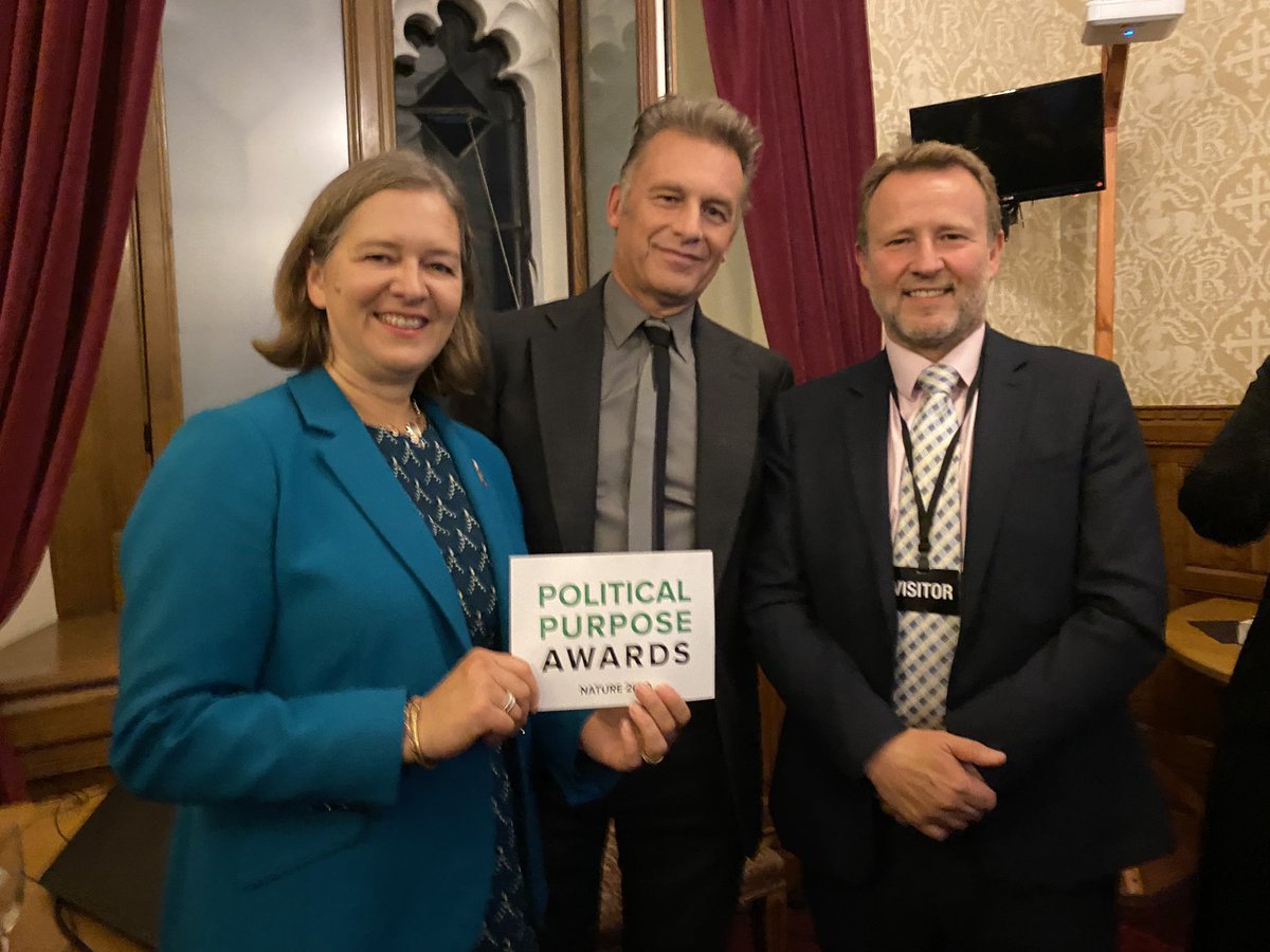 @PutneyFleur @Feargal_Sharkey Pleasure to meet you at Nature 2030 Political Purpose Awards @PutneyFleur 

Let’s #RescueBritainsRivers starting with the Thames!!

We are lucky to have @Feargal_Sharkey as our @RiverActionUK Vice Chair & to know @ChrisGPackham is mobilising 1000s people to #RestoreNatureNow