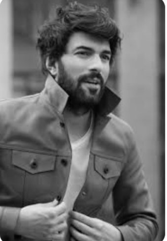 Sabiha81993138's tweet photo. İyikiDoğdun EnginAkyürek https://t.co/JPE40Lmjqi