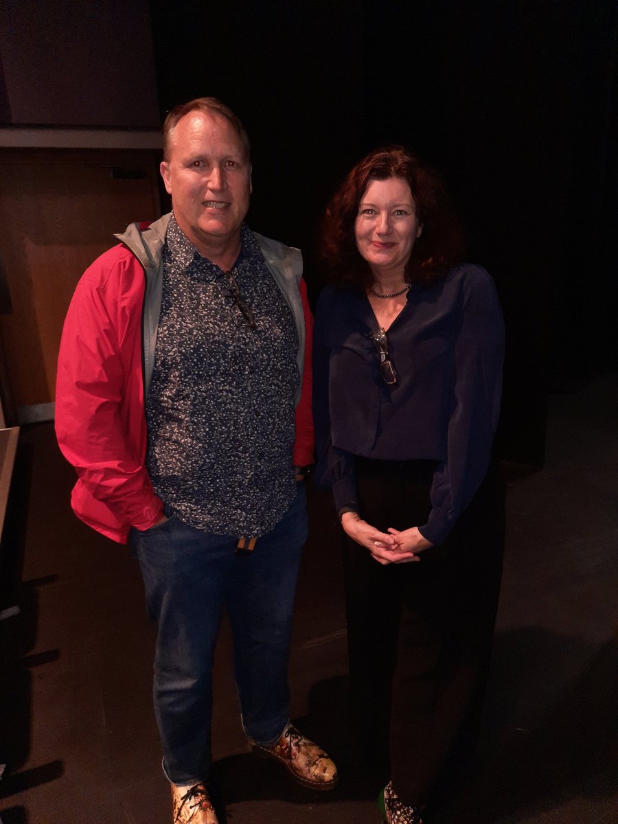 LisaJCollins's tweet photo. Really enjoyed @Turi__King at @theatresevern this evening with @cangarwbach.  The search for Richard III and then DNA secrets was fab. Who knew there was a DNA cuddle! #Genealogy #DNA https://t.co/VNN7knNdAu