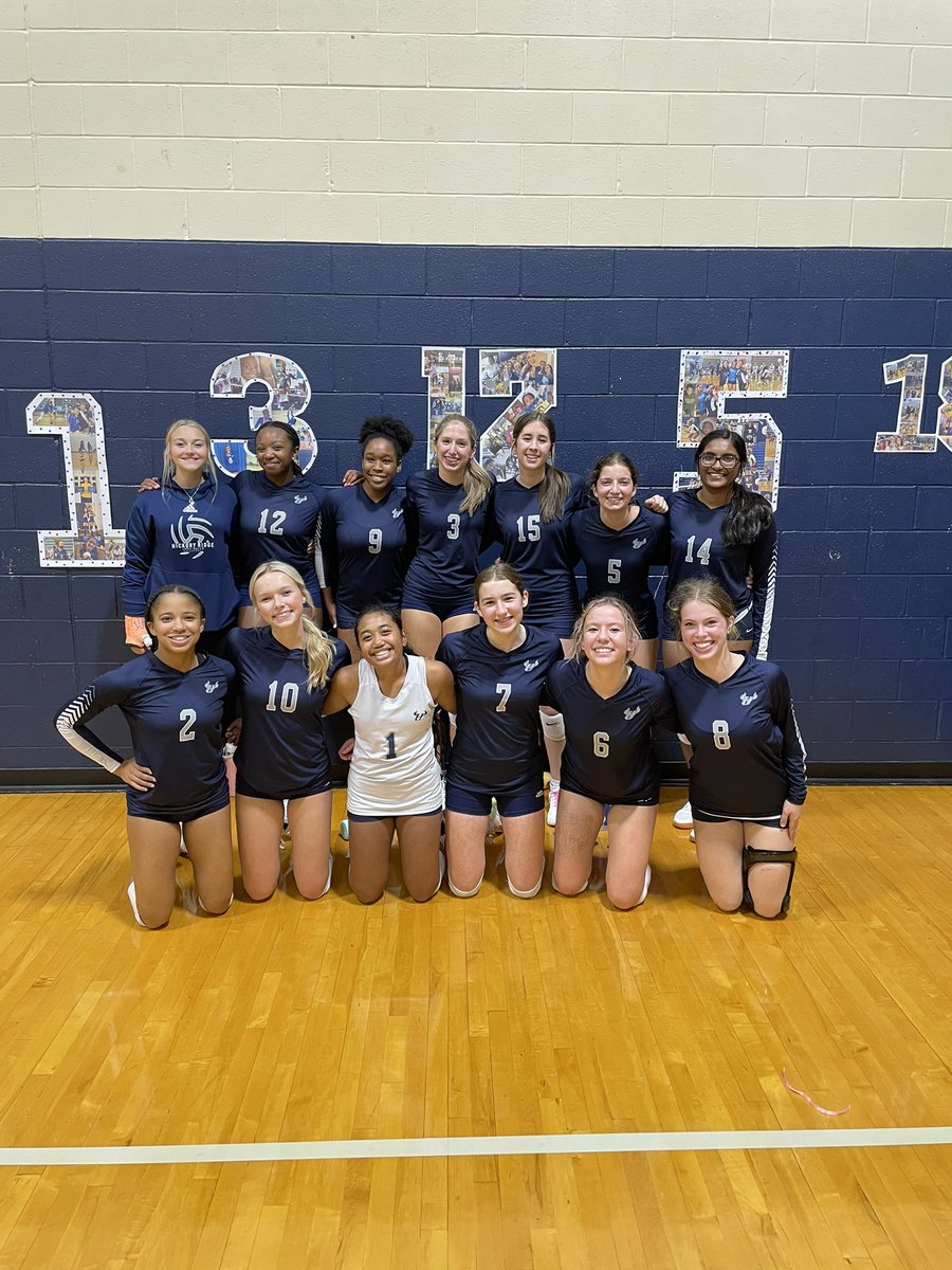 Congratulations to JV 🏐 for their win over Hopewell to close out home season🤘🏼#bullspeedahead