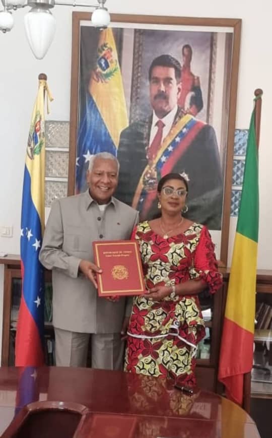 Embajada de Venezuela en Congo tweet media