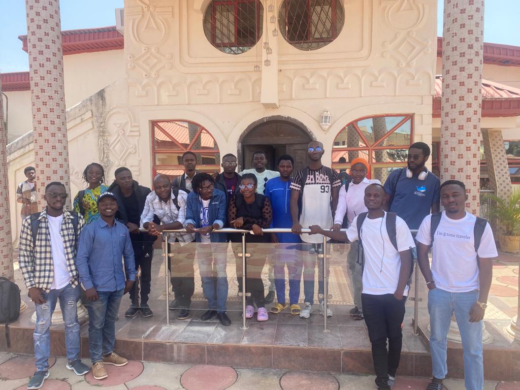 NengakGoltong's tweet image. My Code Plateau Story

A part of this journey started in July, 2023. But before then, I have had great love for maths and logic which made me  enjoy some programming (R programming). I didn&apos;t think at the time, to foster this ambition.
#CodePlateau