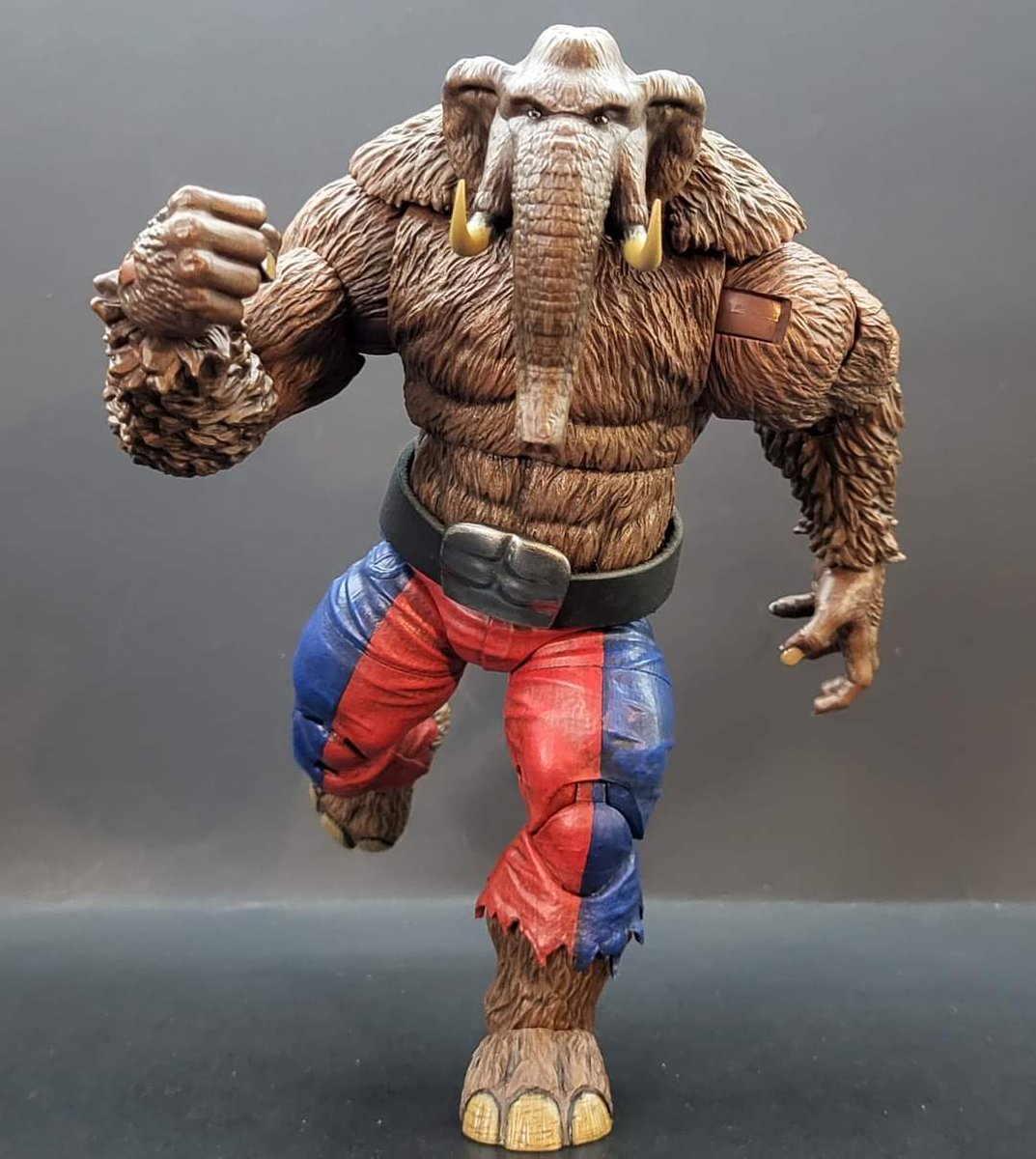 CollectorExpres's tweet photo. Here's another original character that I designed way back in high school.
#customactionfigures #thisweekincustoms #custommarvellegends #marvellegends https://t.co/8PpLoBU1ph