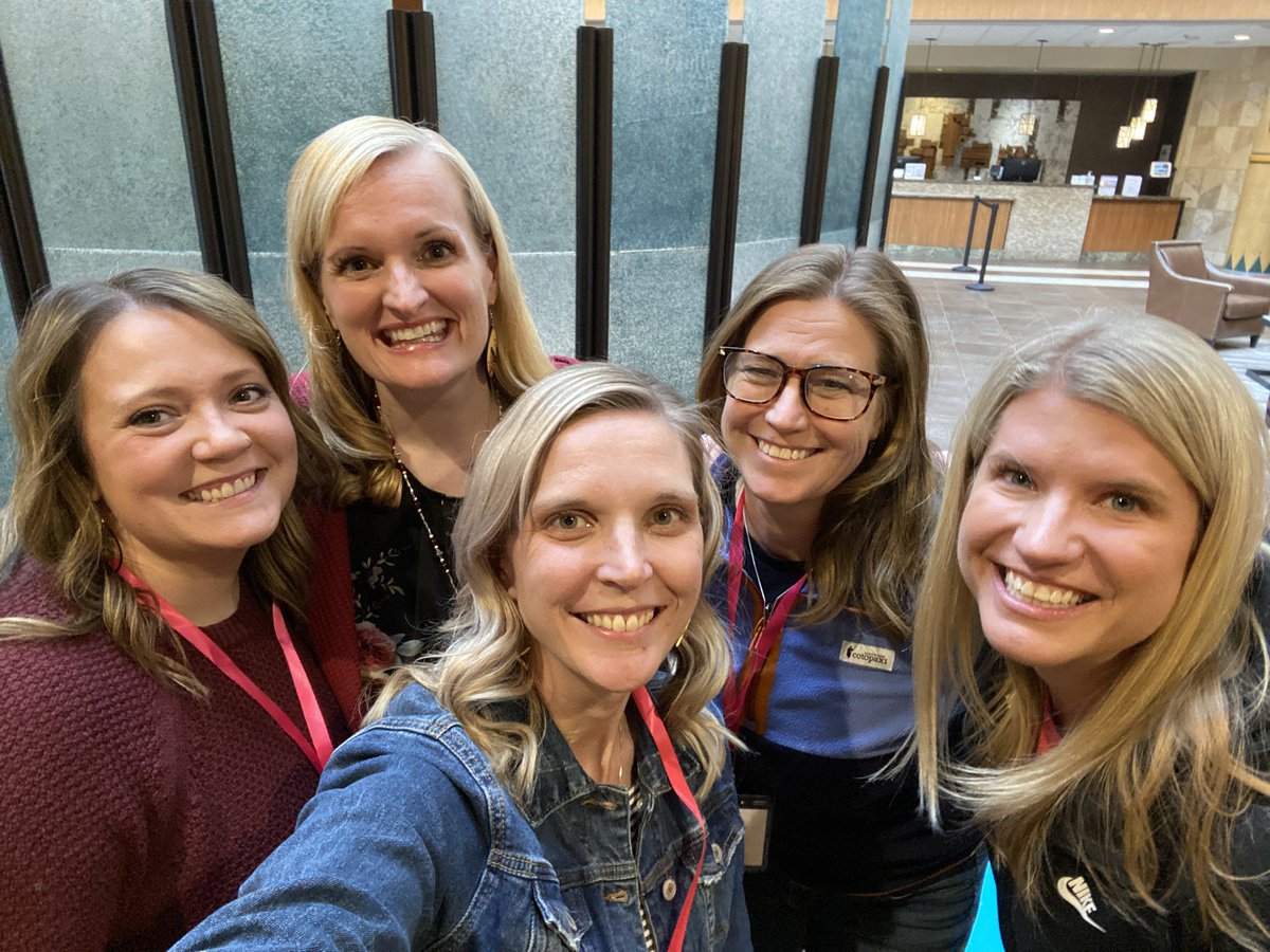 Robin Jones tweet media