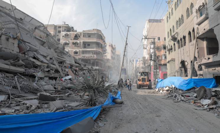 UNRWAes's tweet photo. La situación en #Gaza es una tragedia humanitaria SIN PRECEDENTES. 

Es de suma URGENCIA que se garantice el acceso a la asistencia y protección humanitaria para todas las personas civiles. 

Puedes ayudar en https://t.co/5IwYBQeeS1 https://t.co/uG3El8Njs3