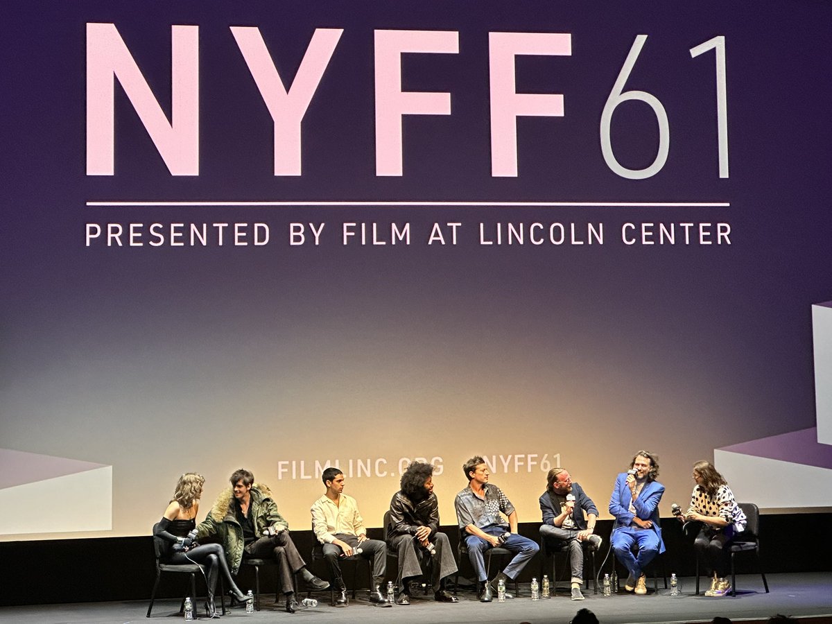 lenvi's tweet image. A very surreal night. Catch The Sweet East Dec. 1 at @IFCCenter !