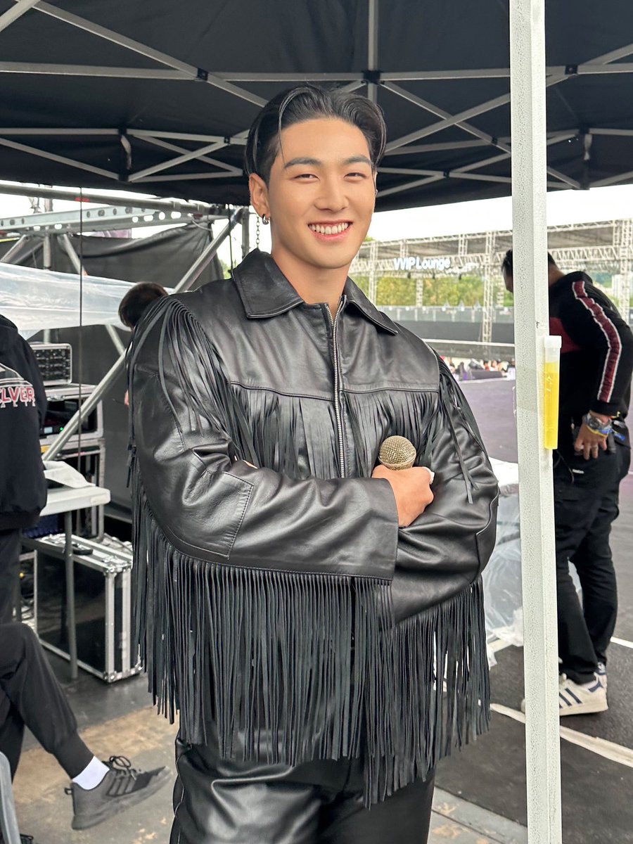 baekho_with_me's tweet photo. 동호의 솔로데뷔 1주년 온 마음을 다해 진심으로 축하합니다. 난 벌써 1주년이 귀여운데?? 🤭 #Absolute_Zero #강동호 #백호 #BAEKHO #KANGDONGHO https://t.co/WpnfDSften