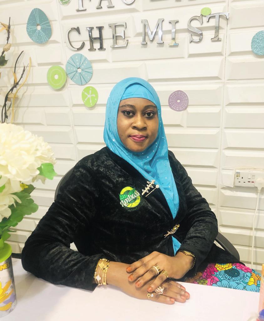 faolatchemist's tweet photo. Today is the International Day of the Girl Child & I'm proud to be one that has blossomed into a woman that is following her dreams & aspirations. Train, nurture & educate the Girl Child!She's a gem!
I'm the Founder/CEO of Faolat Chemist Ltd #femaleceo #femaleentrepreneur #faolat https://t.co/2H3tr1TjBl