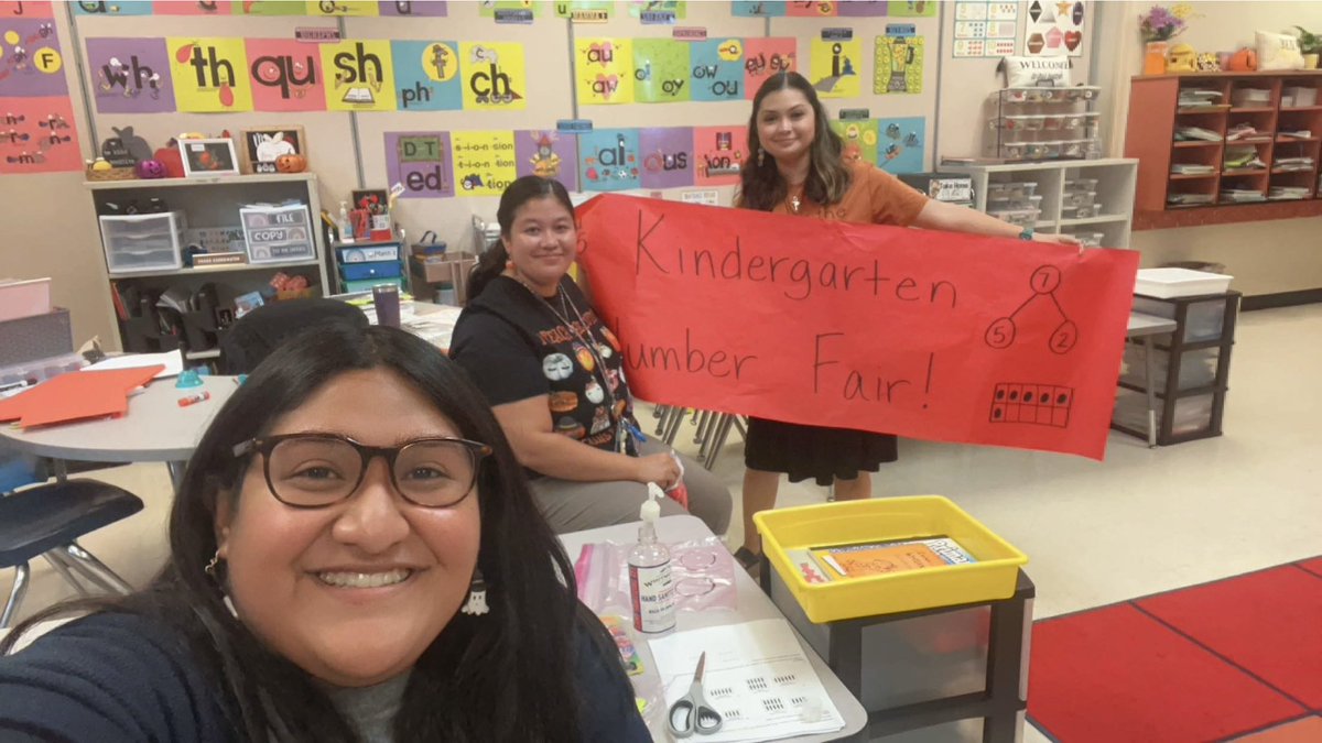 MZamarronKDL's tweet photo. @OakCrestStinger Kindergarten team creating meaningful and engaging activities for their number fair tomorrow! @ECISDtweets https://t.co/4CSIy3CNNM