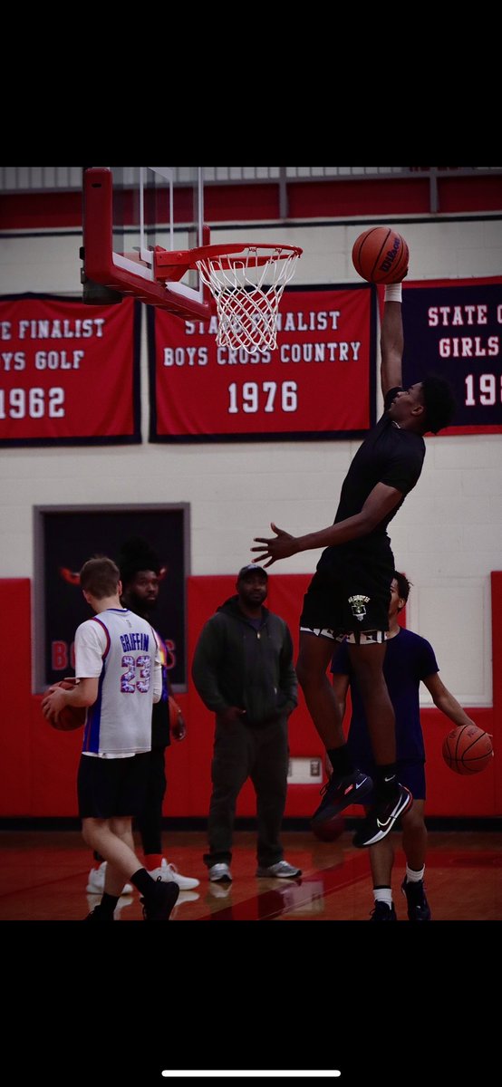 malachi12evans's tweet photo. 50 Days Until Tip-Off⏰ 
#Road2Breslin
@GrandBlancHoops @HankampScott @YousefNasserTV @SamAliSports @MiriamBingham @TheDZoneBBall @CoachTH517 @CoachBurse_  @CoachJoshNCSA https://t.co/4u0Ptdmrju