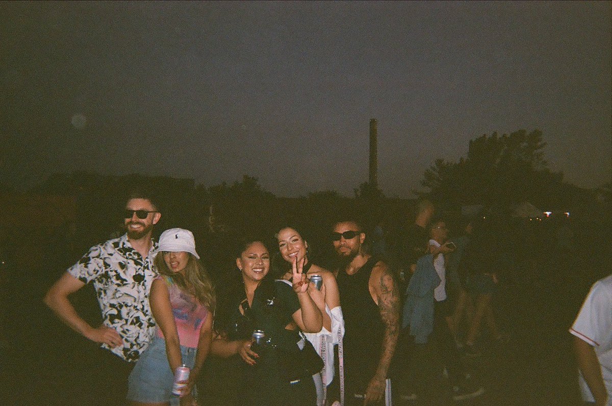 Joéllen tweet media