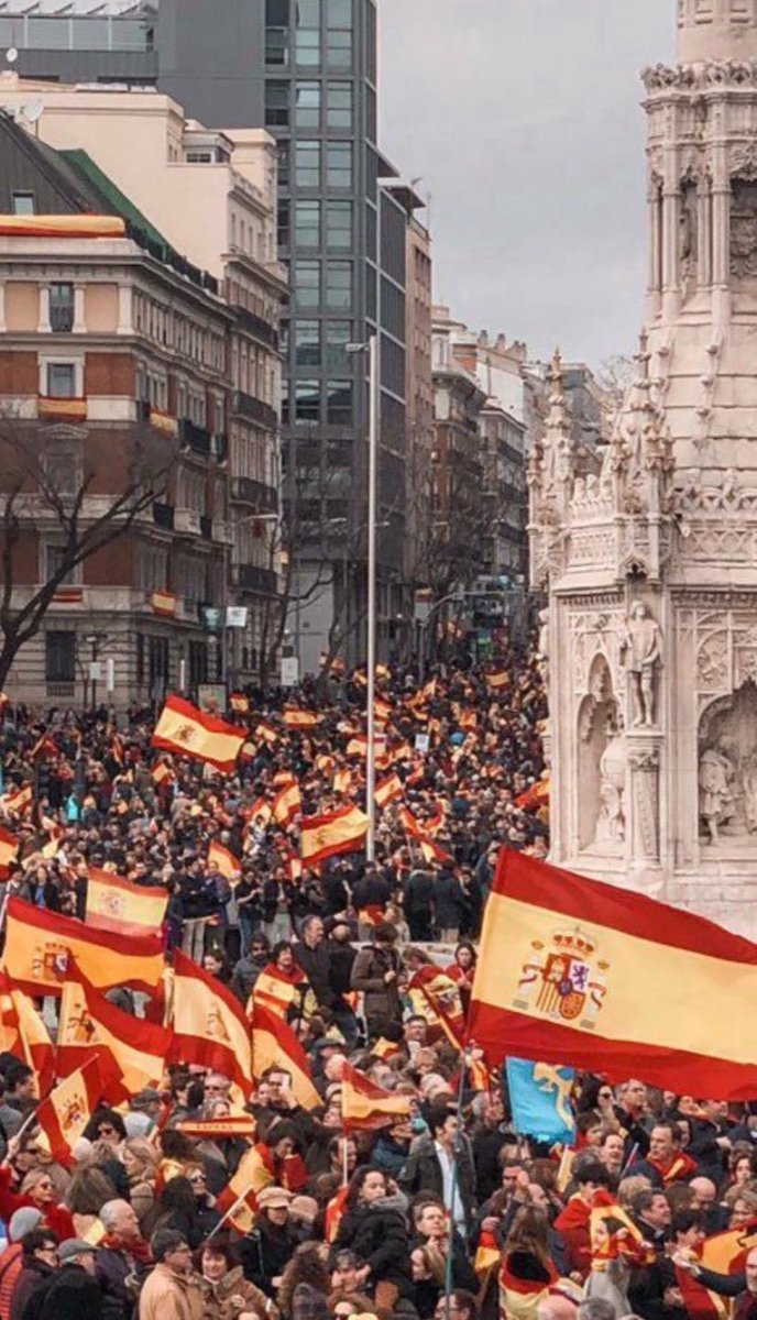 Feliz 12 de Octubre

VIVA ESPAÑA