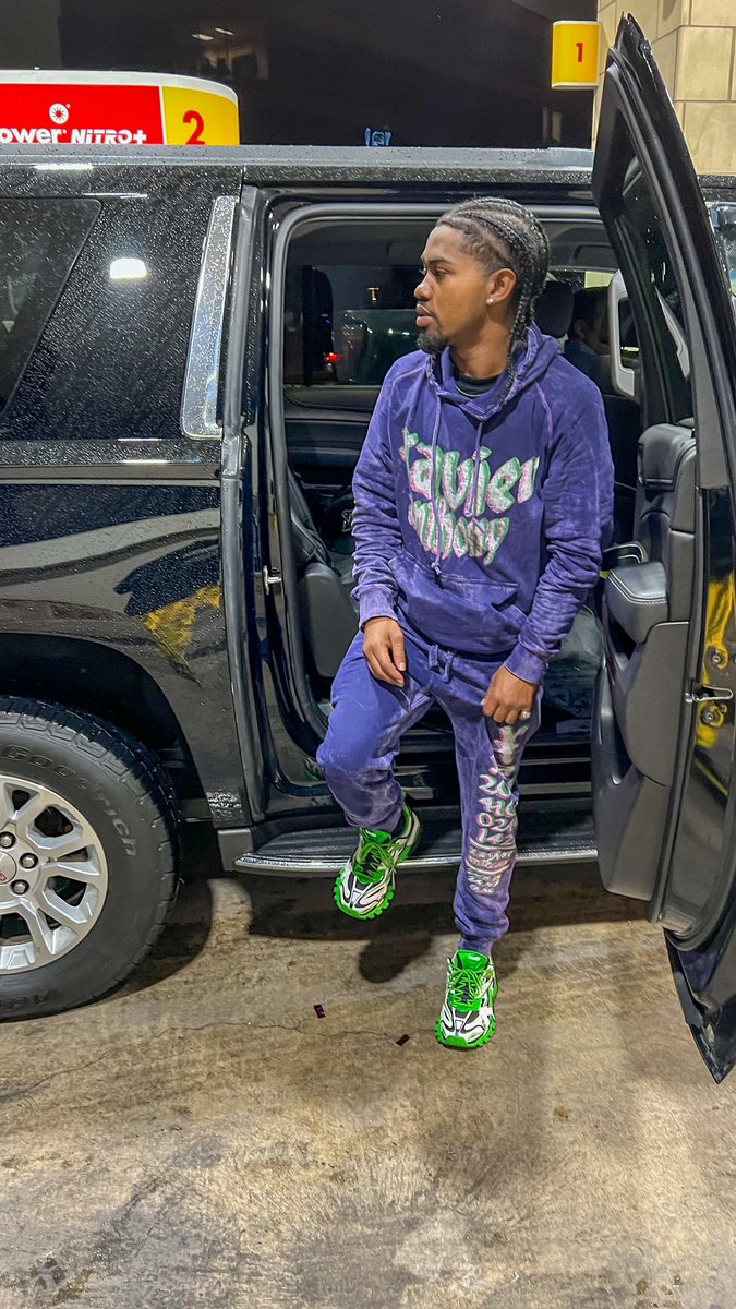 〽️T (@m0neyroger) on Twitter photo 