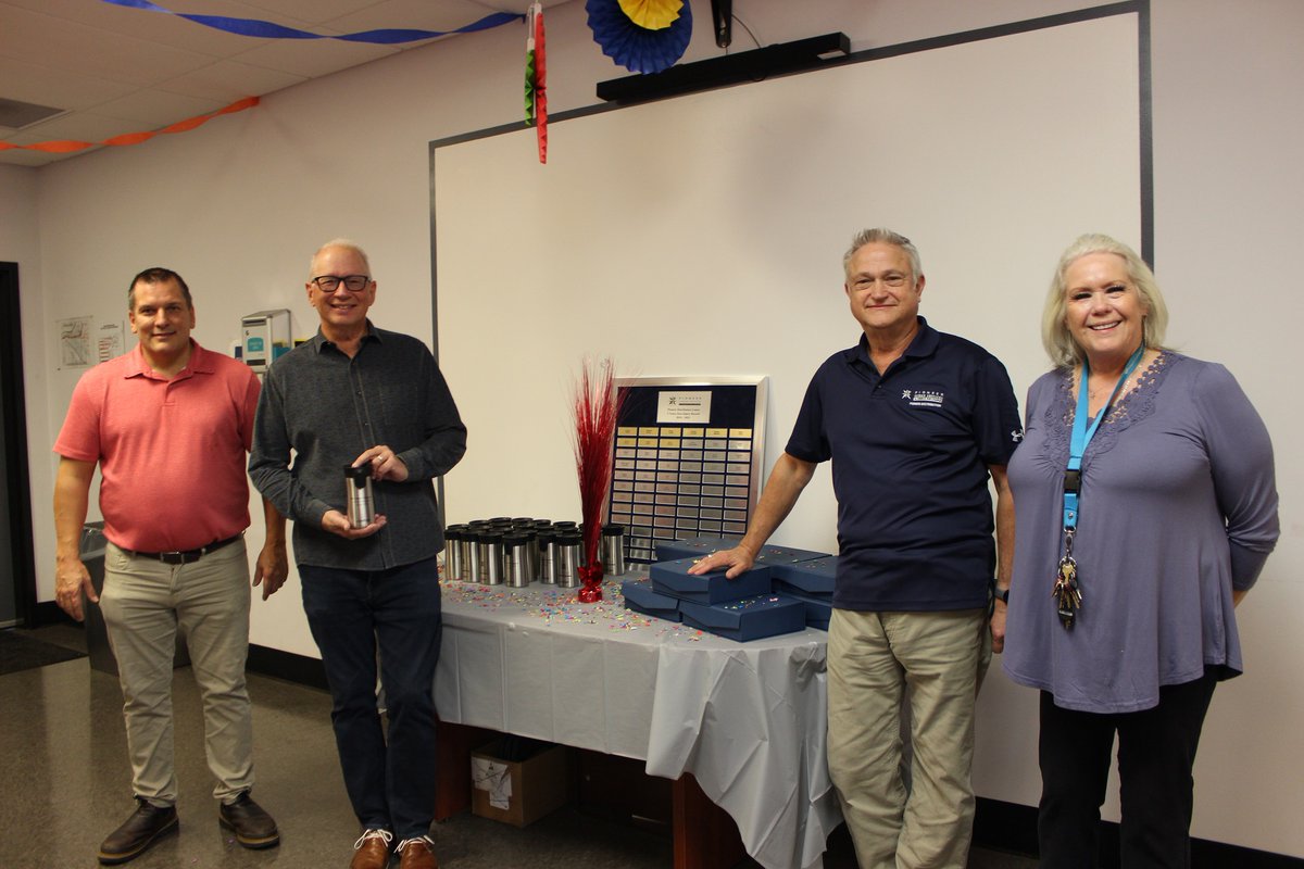 PioneerWA's tweet photo. Congratulations to Pioneer Distribution Ctr. (PDC) team of employees that earned a 5-Year, No Injury Award - what a fantastic record!! Special thanks to Vicki Cleveland, director at PDC; & Robert Gallagher, Environmental Health & Safety Officer. #SafetyRecord #FiveYearsInjuryFree https://t.co/COoeWfLVfD