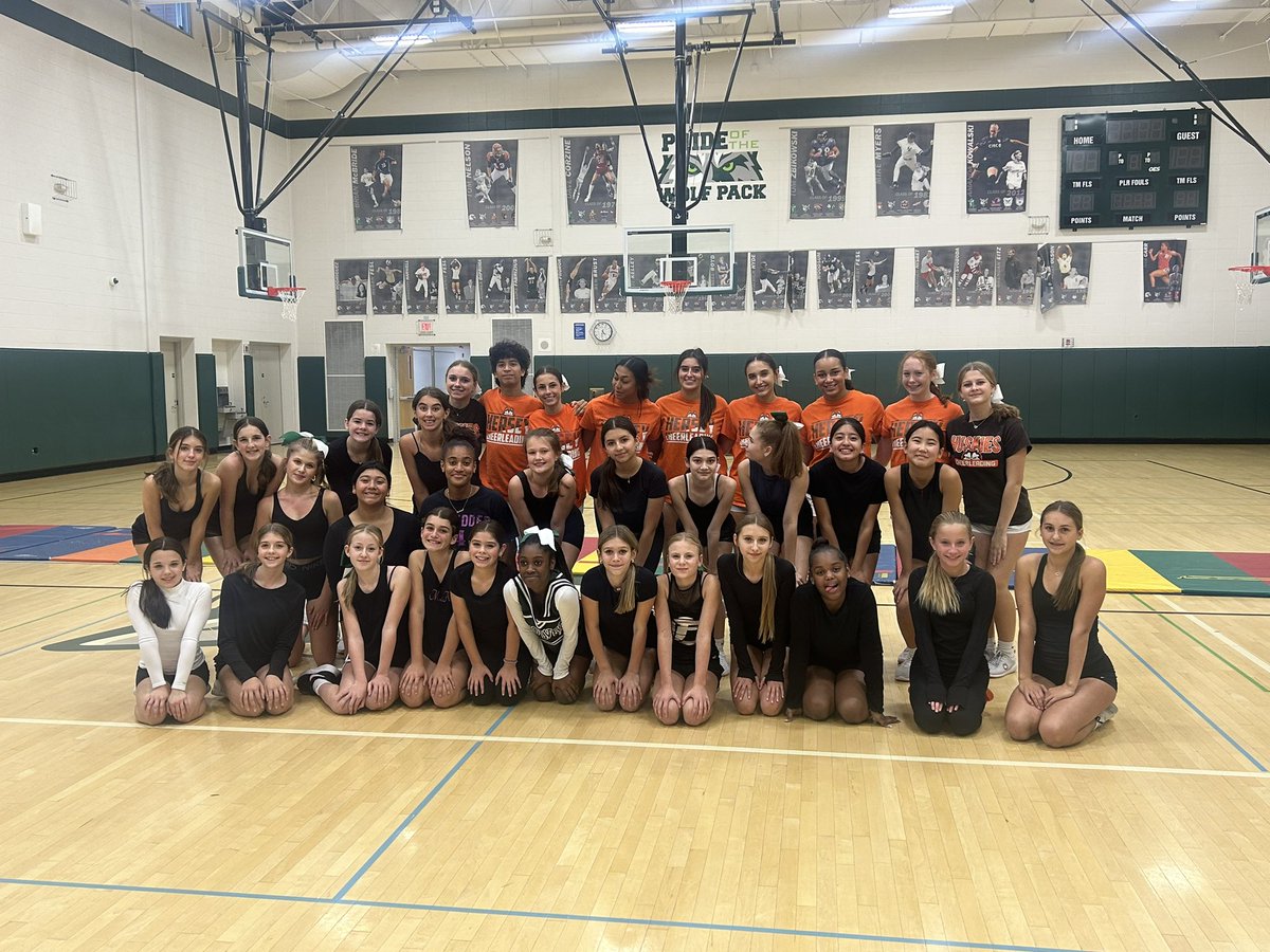 TMSSpiritSquads's tweet photo. Thank you @CheerHersey for a great clinic! We love seeing so many former Thomas cheerleaders continuing to pursue their passion for Cheer at the high school level. Good luck this season! https://t.co/1CISFNQBIa
