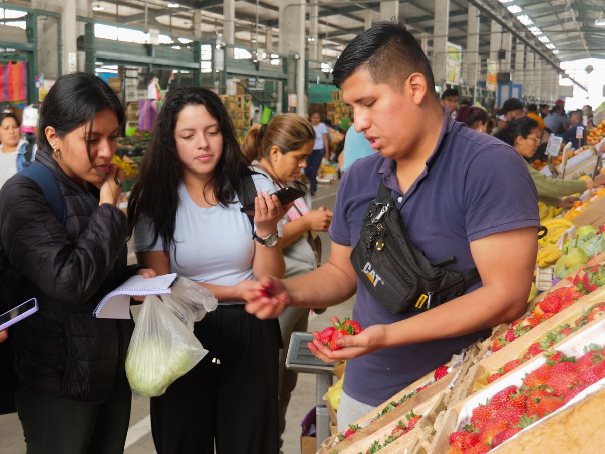🌽📚 ¡Conociendo la riqueza agraria de nuestro Perú!
Los estudiantes de la Universidad Nacional Agraria La Molina - UNALM, del curso de Antropología de la Alimentación, nos visitaron en el GMML. A través de este recorrido, pudieron descubrir la diversidad de productos.