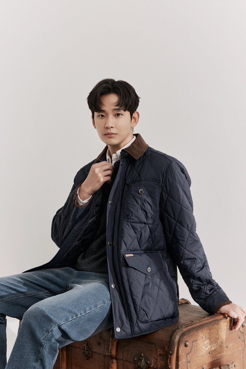 soohyunesia's tweet photo. #KimSooHyun for 'LODERN' 23FW Collection 📸 (5) https://t.co/8DBKHsg4lR