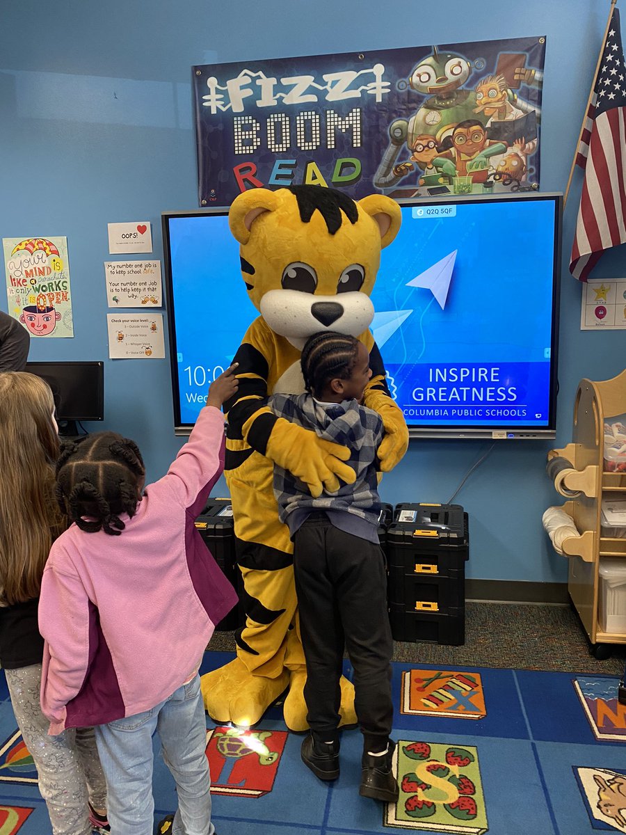 Today we celebrated #ReadAcrossColumbia with TJ from Mizzou Health Care, and lots of friends from the district. It was an awesome morning!! #CPSBest