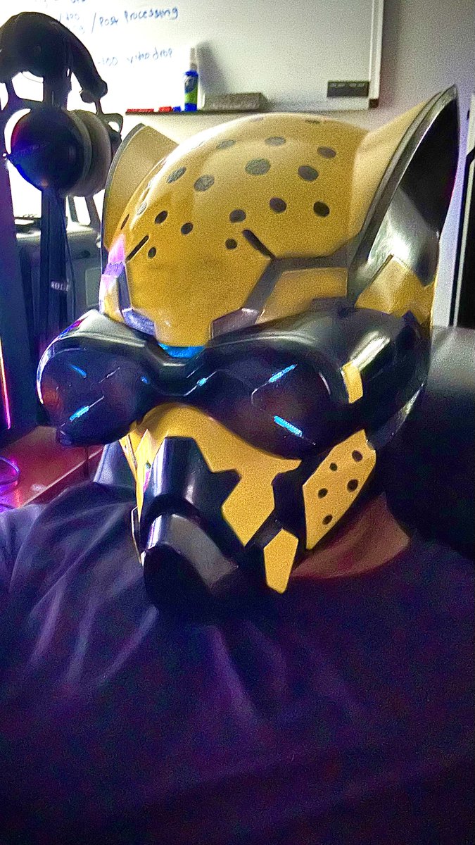 JustGee3D's tweet photo. Season 18 Apex?  Letssss GOOOooo  🚨 I'm Live 🚨 #apex "Let's GO!"  “!Hype”

https://t.co/CutaLj2zSJ 

#twitchstreamer #twitchaffiliate #rtsmallstreamers #SmallStreamersConnect https://t.co/O7L06EqpmP