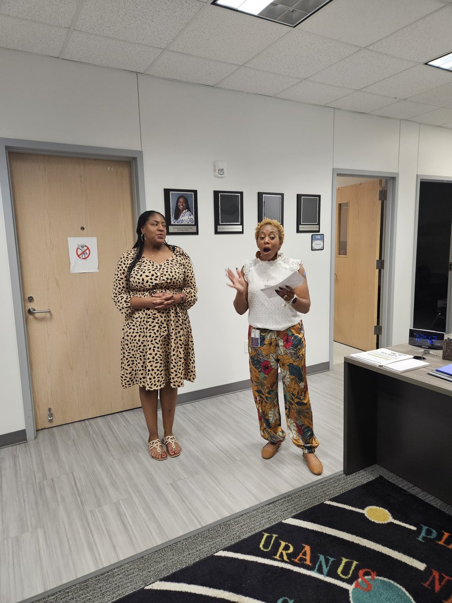 LaTondaCherry's tweet photo. Thank you to our community partner, Valley Ranch Baptist Church, for blessing every Riverchase teacher with a $50 Amazon gift card. We love &amp; appreciate everything you do for our campus!! @TeamRiverchase @CFBISD @susanmachayo @EldredgeWendy https://t.co/S6hwA8kR7Q