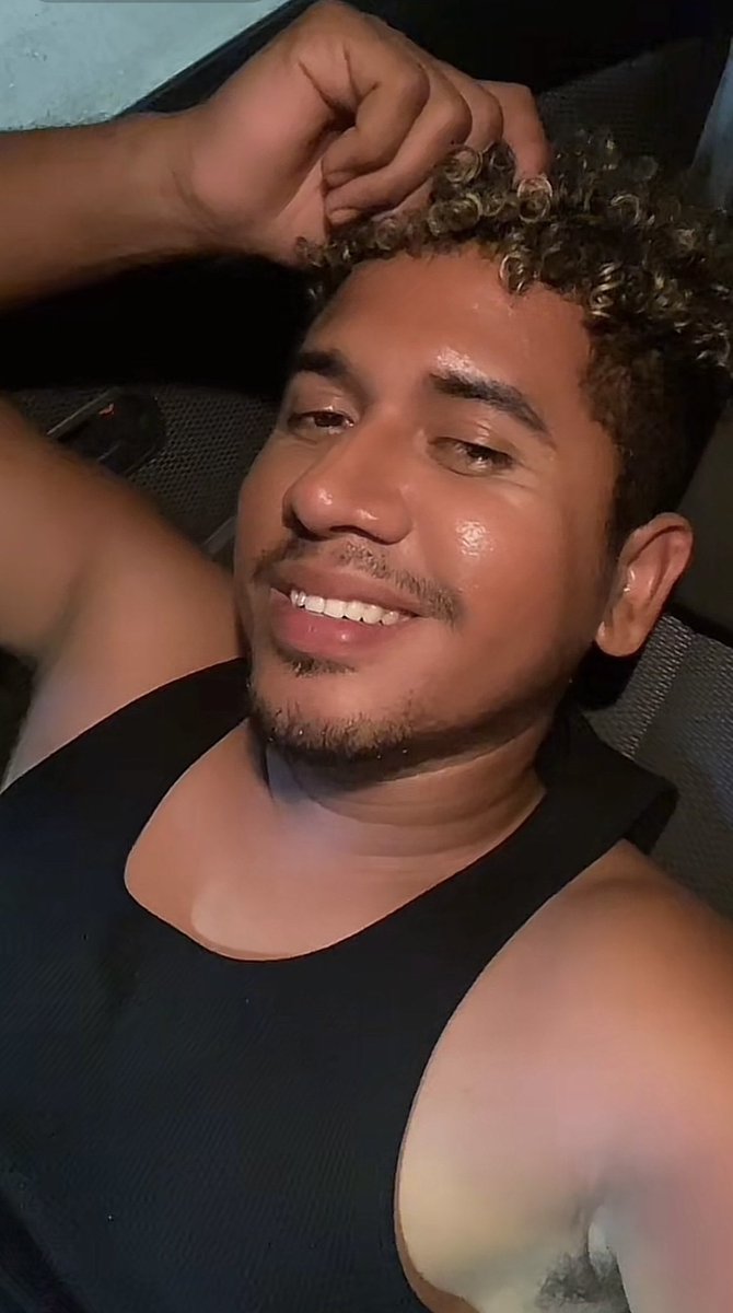 Dickstracted_'s tweet photo. @kevingarciahnn Que Sexy Mi Corazóncito https://t.co/JOJr5IEMFN