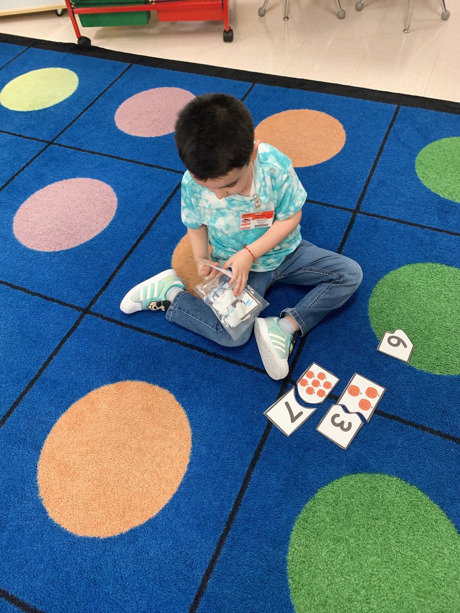 Elizabeth Gonzalez tweet media