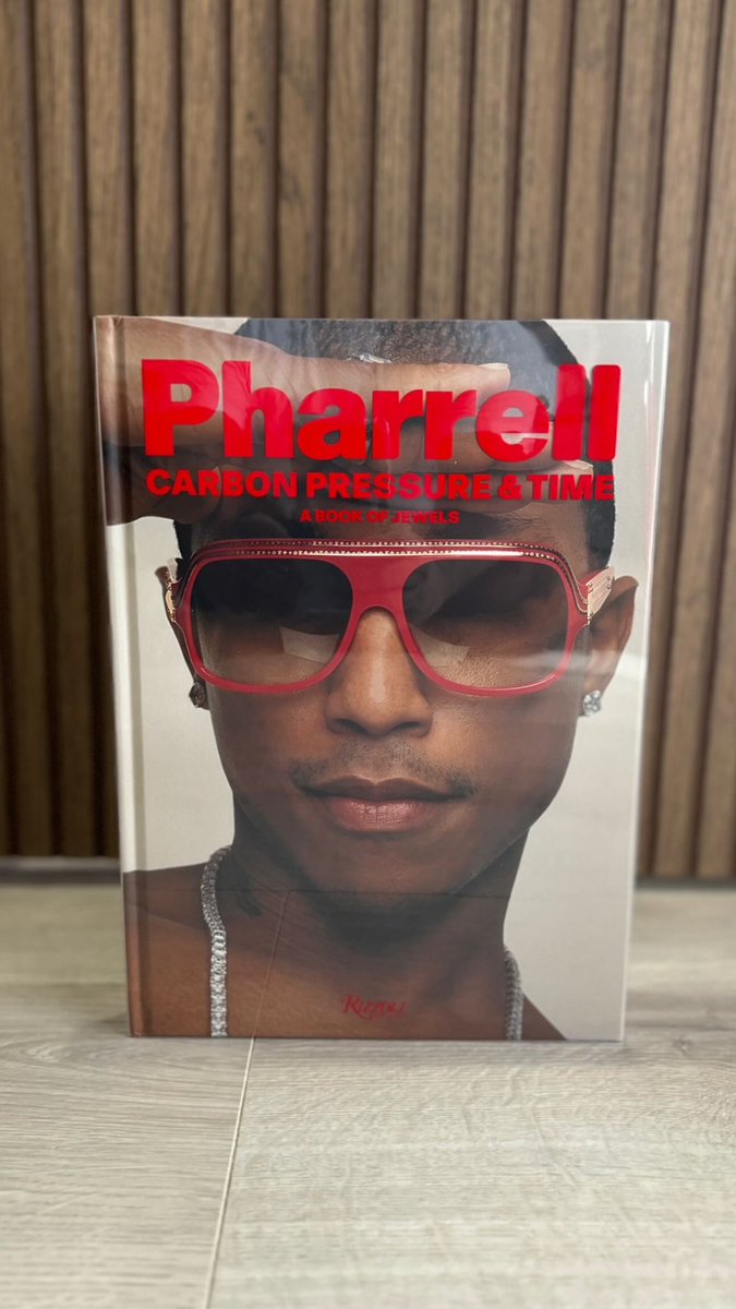 Wespeso's tweet photo. 📚 #pharrell #pharrellwilliams #rizzoli #abookofjewels #carbonpressureandtime https://t.co/KGDwOanD6H