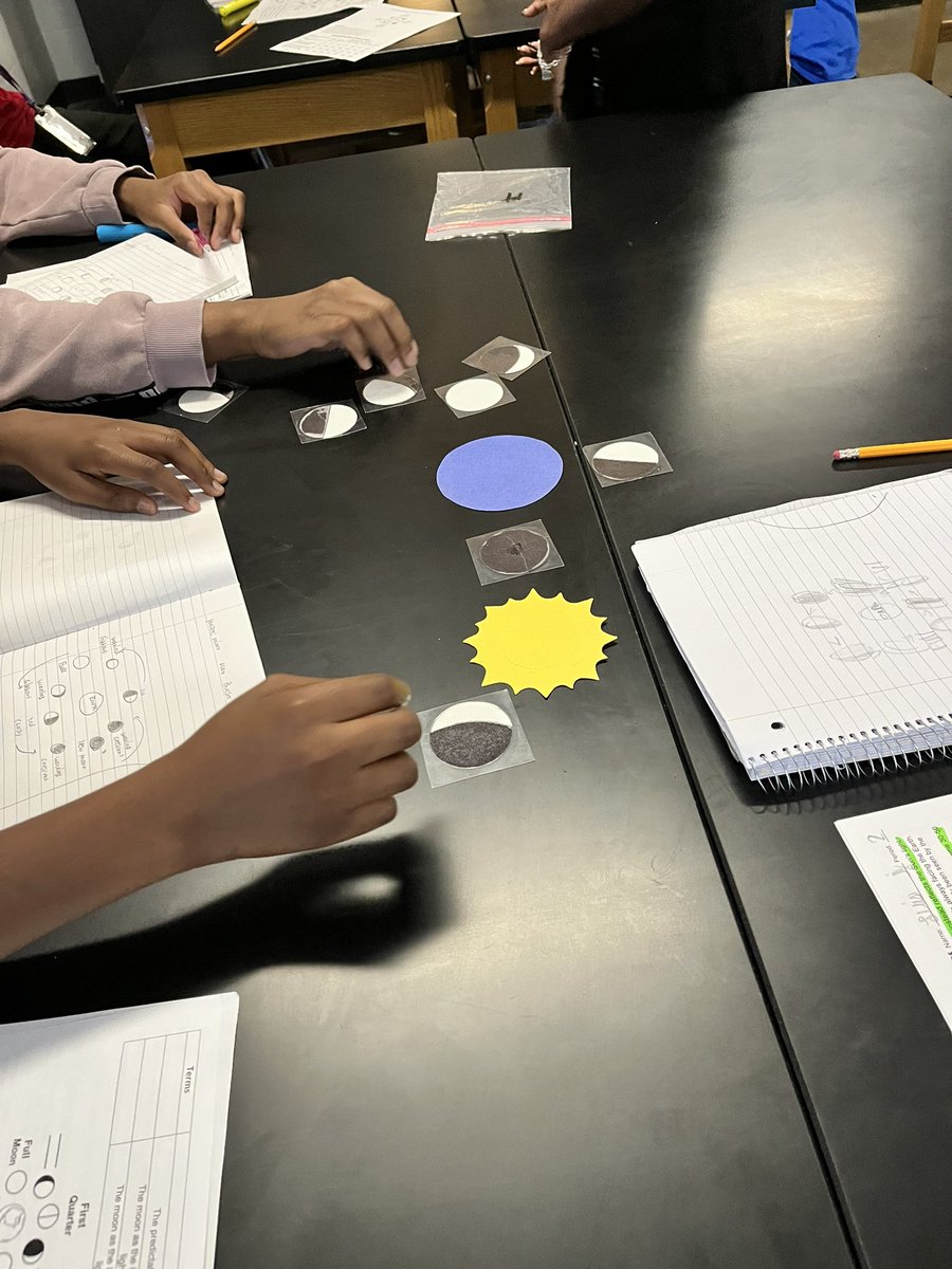 MrsLAVILEZ tweet media