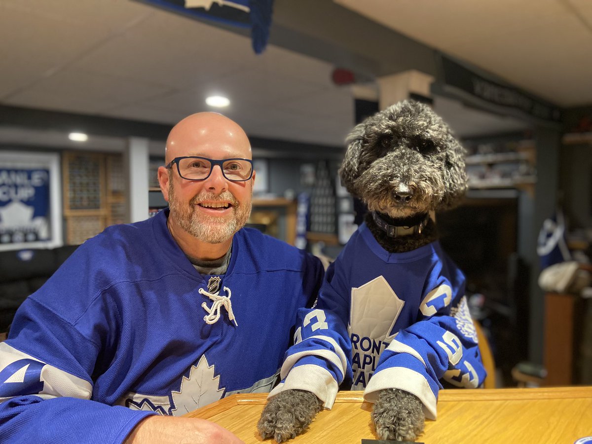 brianbutton28's tweet image. Excited for the season to kick off, Gilmour and I are ready for the Leafs to take the next step! Bring on Scotiabank Wednesday night hockey…Go Leafs Go @douggilmour @FriedgeHNIC @Sportsnet @SNCaroline @KellyHrudey